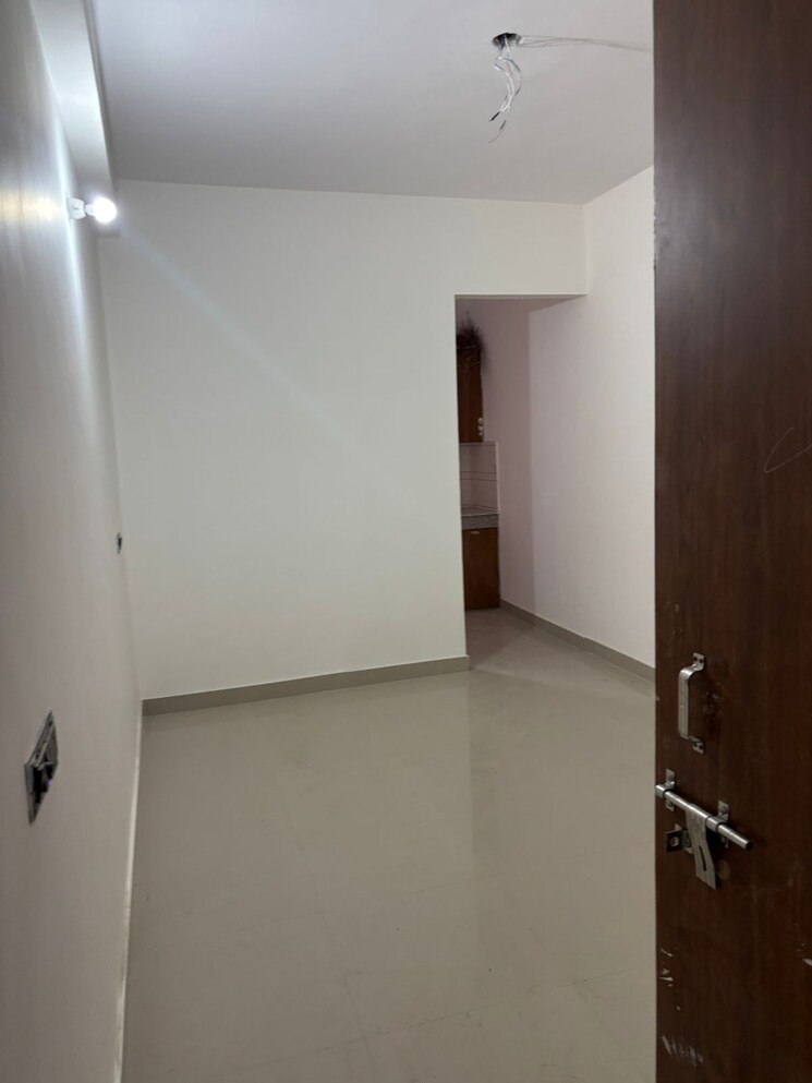 Room, geeta-apartments-dharam-colony 1 Bedroom 450 Sq.Ft. Apartment In Dharam Colony Gurgaon 9252755
