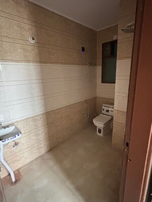 Bathroom in 1 BHK Apartment at Geeta Apartments Dharam Colony, Dharam Colony – for Rent