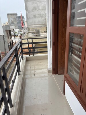 Balcony in 1 BHK Apartment at Geeta Apartments Dharam Colony, Dharam Colony – for Rent