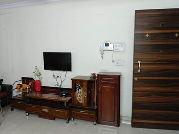 Furnished Amenities in 1 BHK Apartment at Raunak Heights, Ghodbunder Road – for Rent