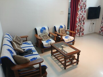 2 BHK Apartment For Rent in Lodha Amara Tower 44, Kolshet Road