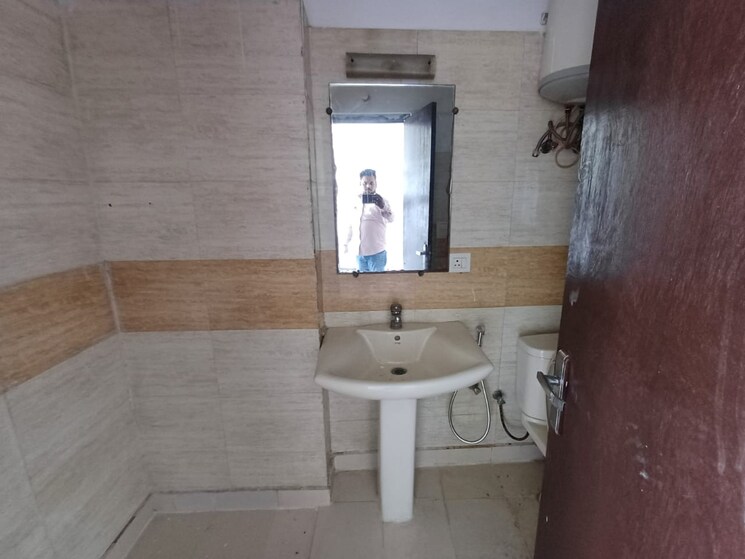 Bathroom, hawelia-valencia-homes 3 Bedroom 1400 Sq.Ft. Apartment In Sector 1 Greater Noida Greater Noida 9252892
