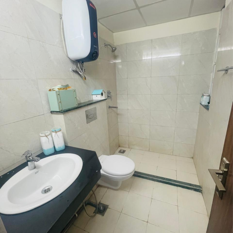 Bathroom, bptp-spacio 2 Bedroom 1000 Sq.Ft. Apartment In Garoli Kalan Gurgaon 9252920
