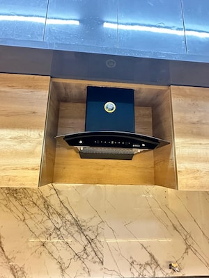 Furnished Amenities in 3 BHK Apartment at Benson Town – for Rent