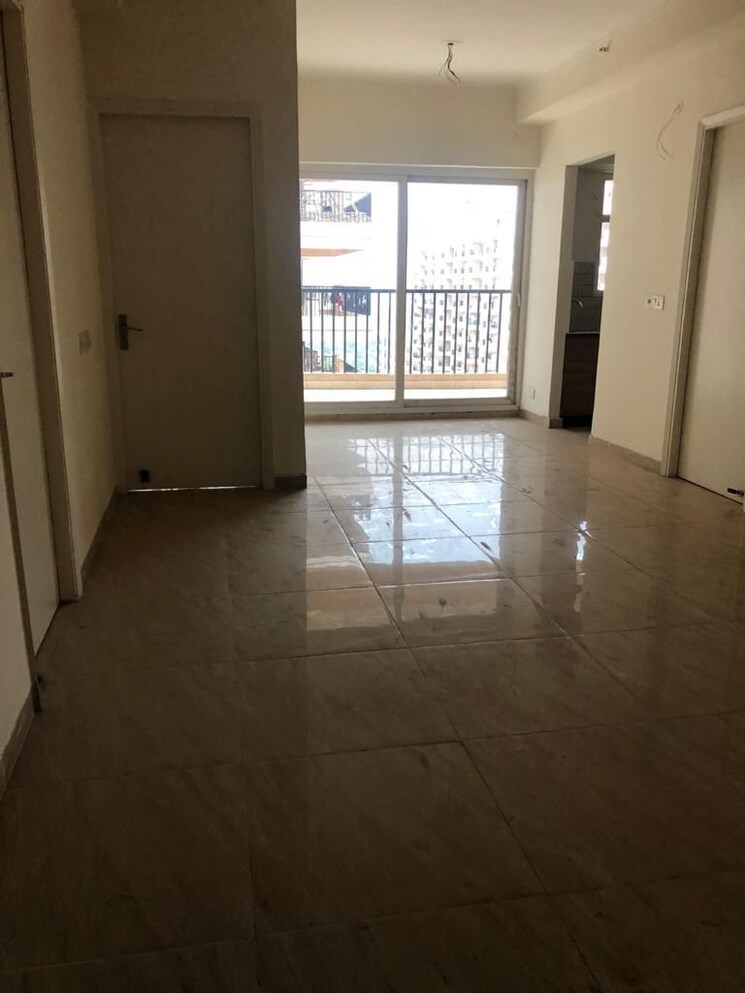 Room, gaur-atulyam 3 Bedroom 1300 Sq.Ft. Apartment In Omicron I Greater Noida Greater Noida 9253001