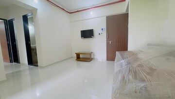 Room in 1 BHK Apartment at Raunak Delight, Owale – for Rent