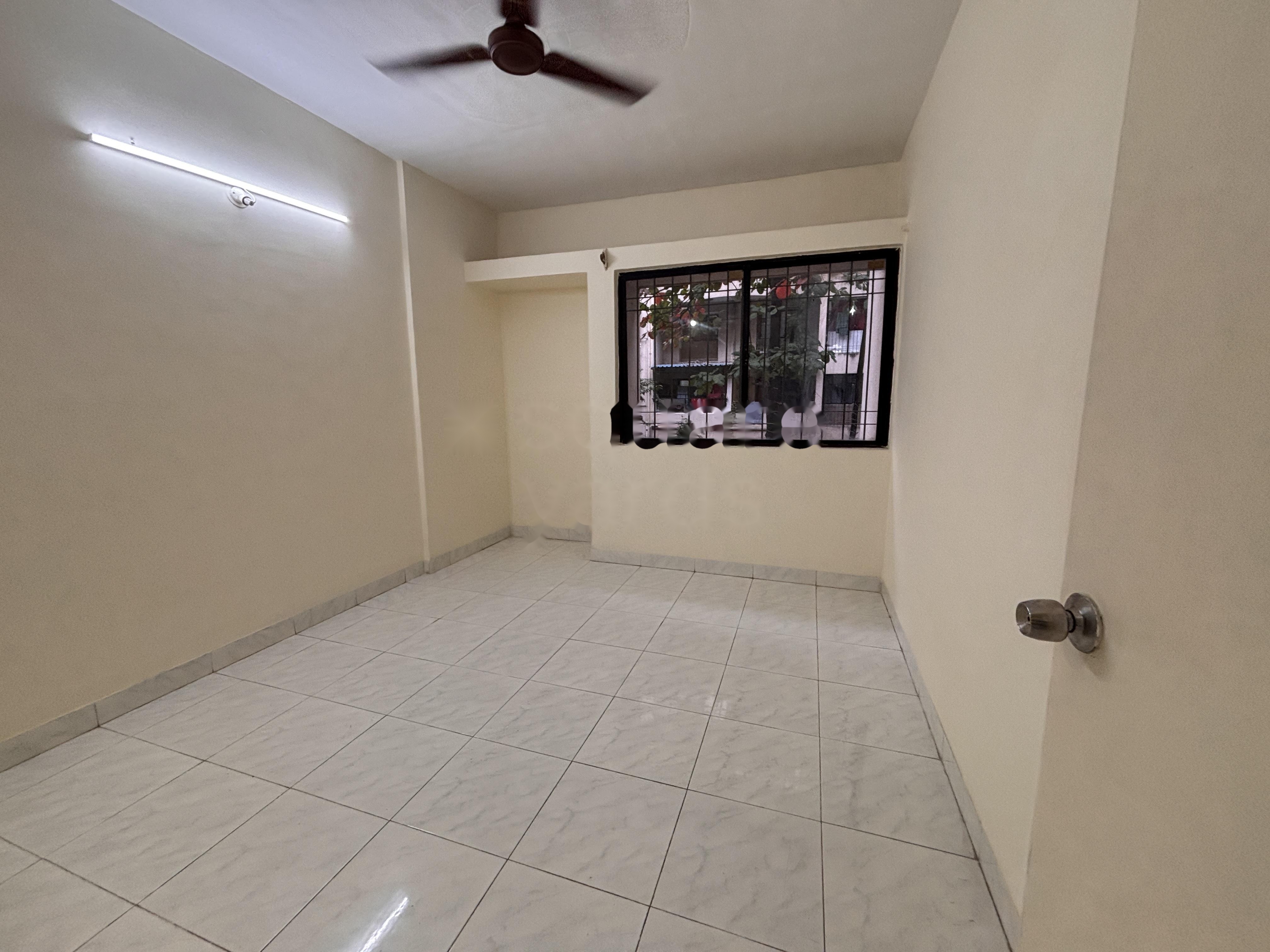 2 BHK Apartment For Rent in Goel Ganga Hill Mist Garden