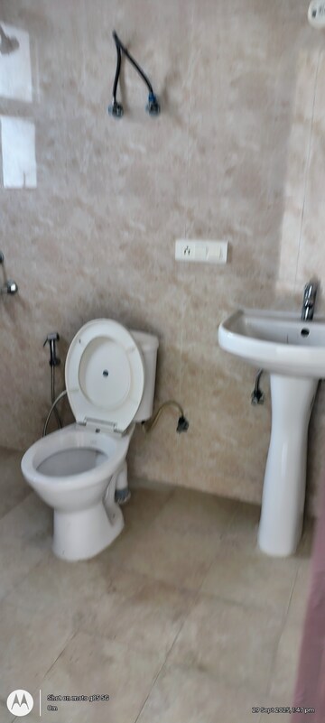 Bathroom in 3 BHK Apartment at Omaxe Residency, Gomti Nagar – for Sale