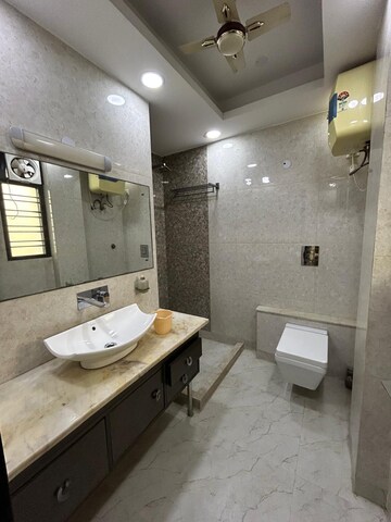 Bathroom in 3 BHK Apartment at Ansal Plaza Sector-23, Sector 23 – for Rent