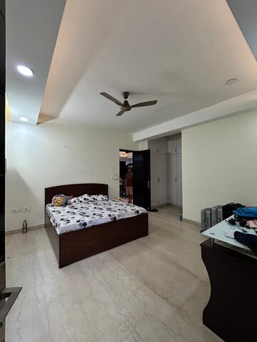 Bedroom in 3 BHK Apartment at Ansal Plaza Sector-23, Sector 23 – for Rent