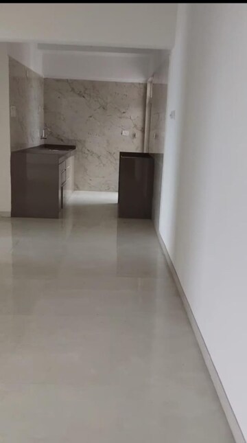 Room in 2 BHK Apartment at Sandhya Eve Horizon, Kandivali West – for Sale