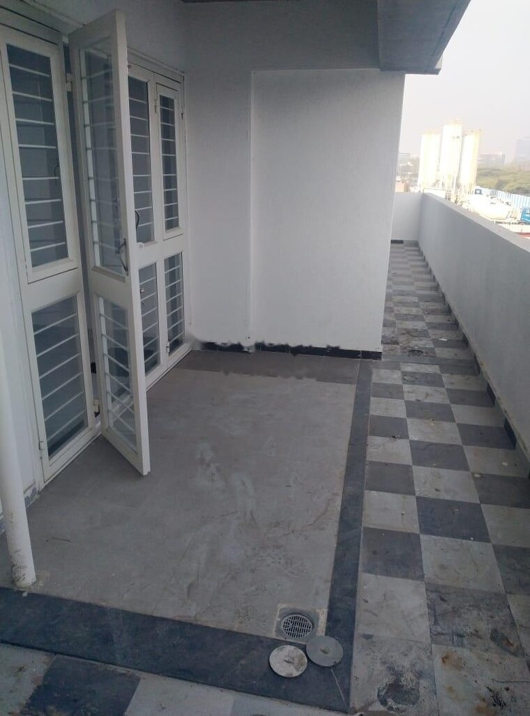 Balcony, suvan-shades 2 Bedroom 751 Sq.Ft. Apartment In Mundhwa Pune 9253061