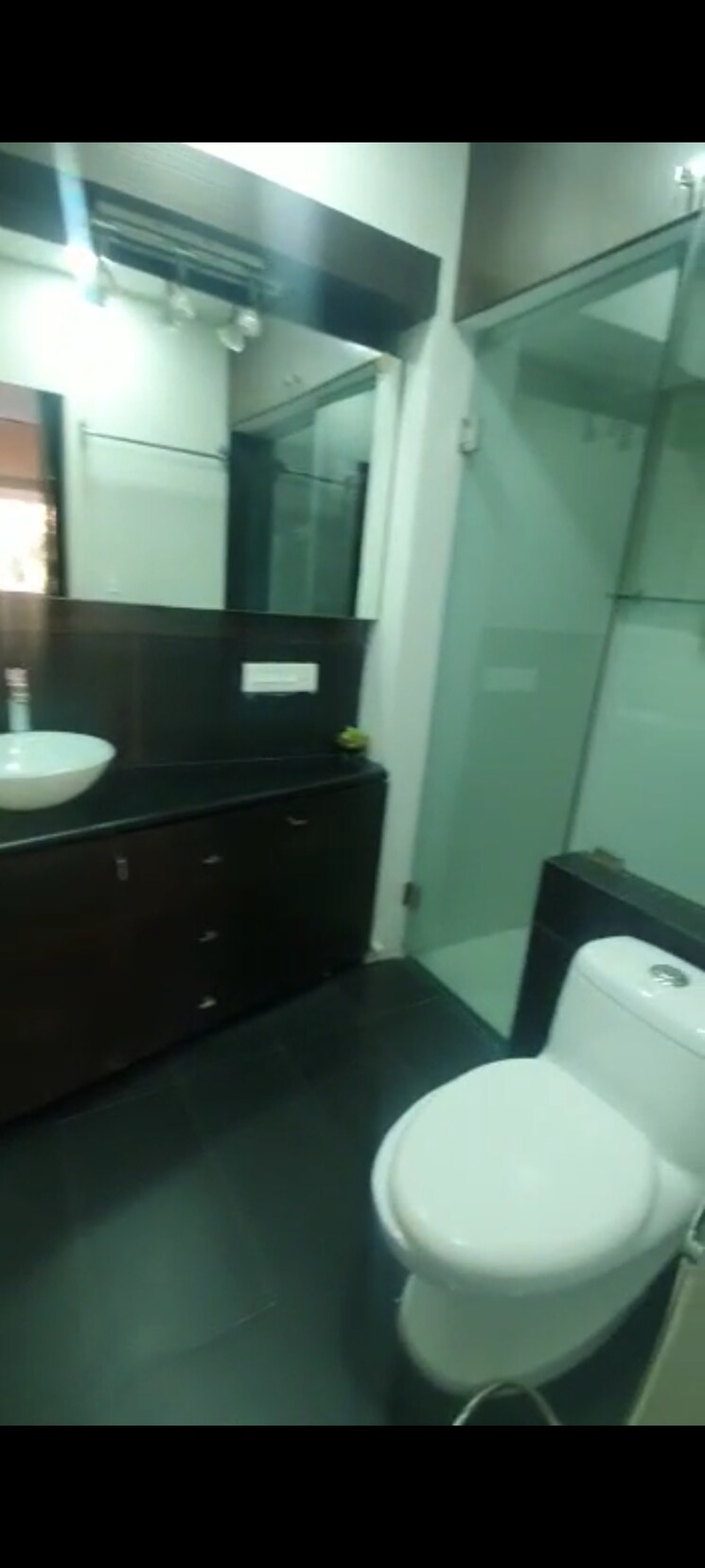 Attached Bathroom, l-amour-apartment 3 Bedroom 1250 Sq.Ft. Apartment In Bandra West Mumbai 9253078
