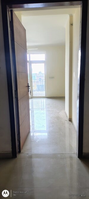  2 BHK Apartment at Omaxe Residency, Gomti Nagar – for Sale
