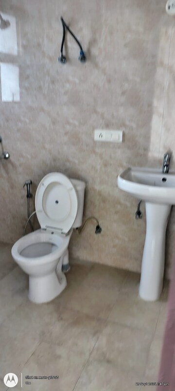 Bathroom in 2 BHK Apartment at Omaxe Residency, Gomti Nagar – for Sale