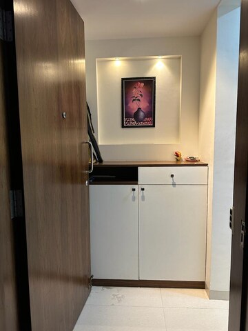 Room in 2 BHK Apartment at Amar CHS Erandwane, Erandwane – for Sale