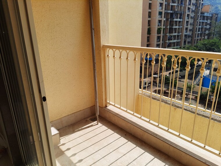 Balcony, rutu-towers 1 Bedroom 450 Sq.Ft. Apartment In Ghodbunder Road Thane 9253161