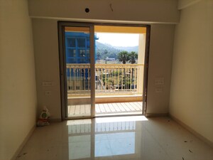 Room in 1 BHK Apartment at Rutu Towers, Ghodbunder Road – for Rent