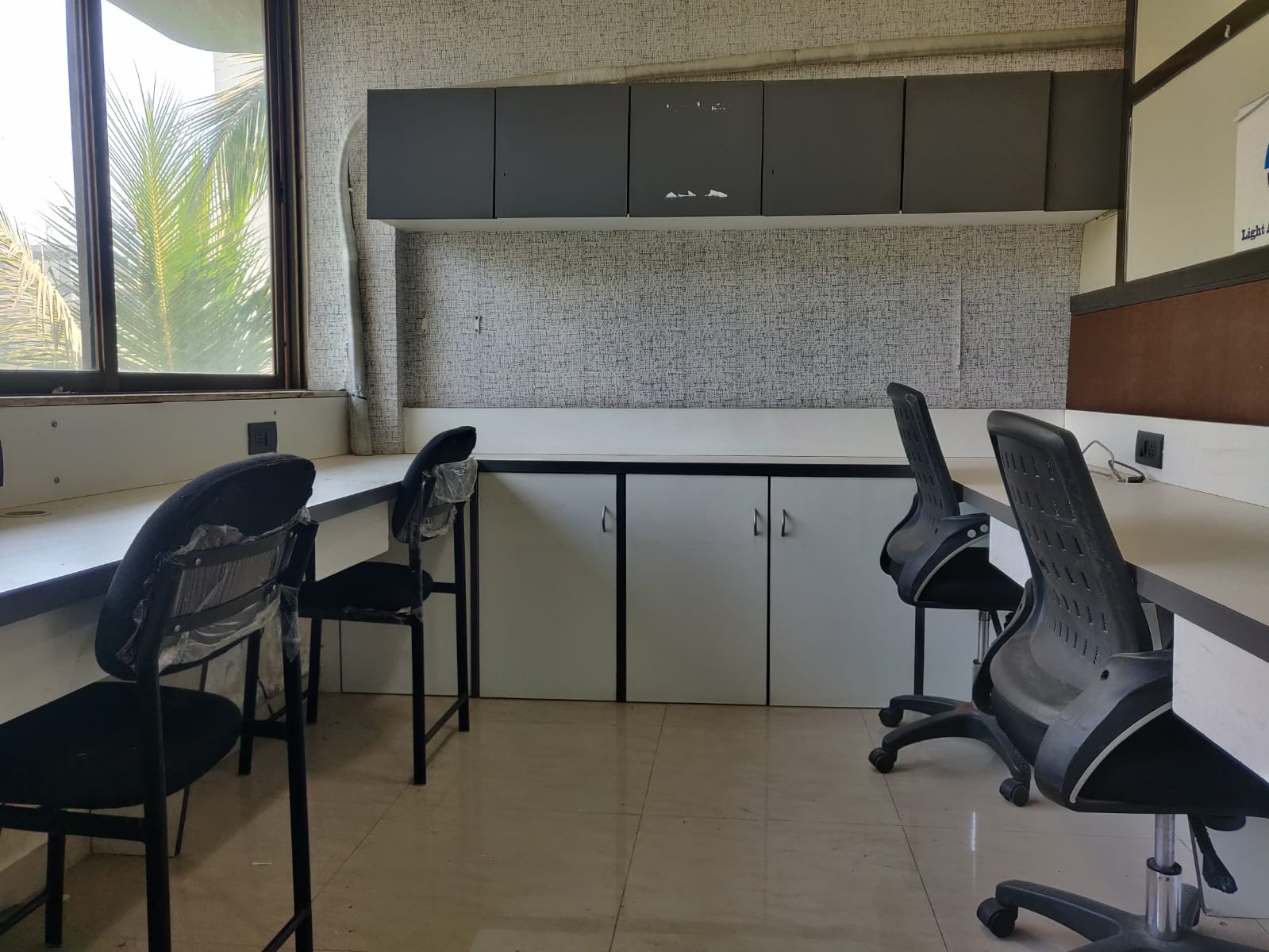 Office Space For Rent in Kane Plaza