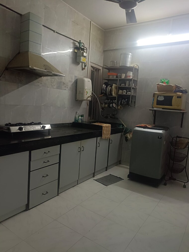 Kitchen, dadar west 1 Bedroom 550 Sq.Ft. Apartment In Dadar West Mumbai 9253140