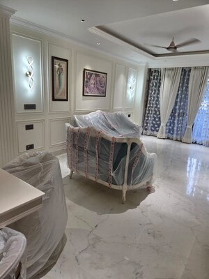 Living Room in 2 BHK Builder Floor at Boutique Residential Apartments C-253, Defence Colony – for Rent