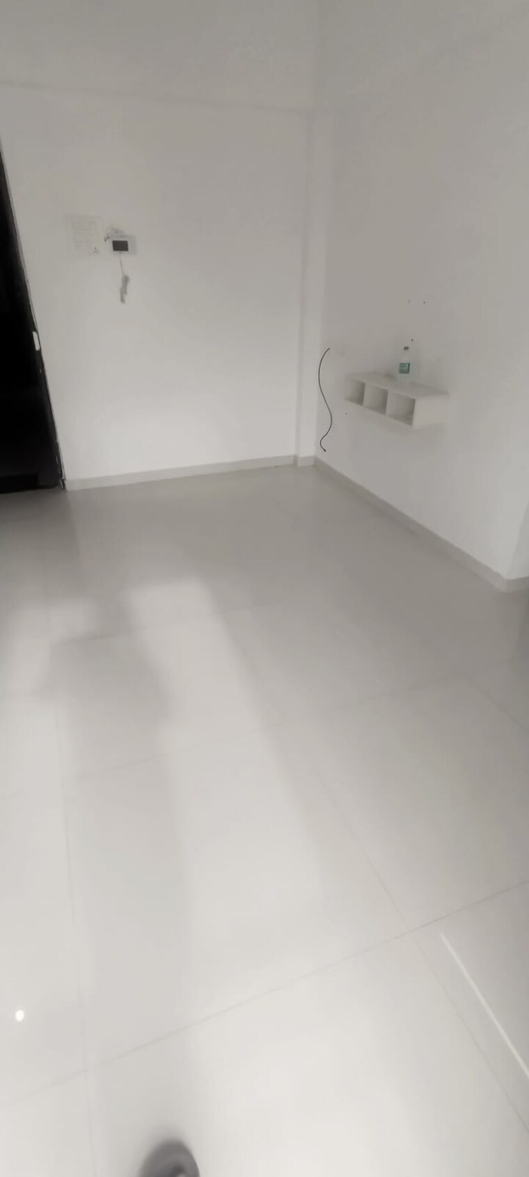 Room, velocity-hill-spring 1 Bedroom 450 Sq.Ft. Apartment In Ghodbunder Road Thane 9253197