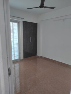 2.5 BHK + Study Room Apartment For Sale in Migsun Ultimo