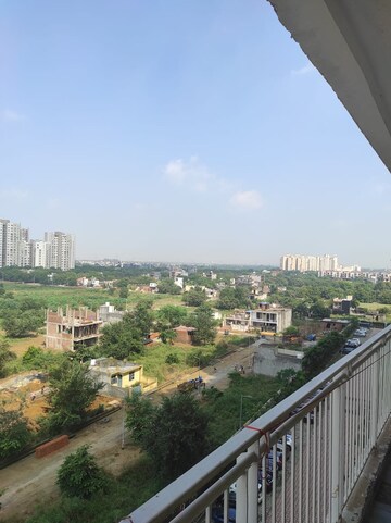 Balcony in 2.5 BHK Apartment at Migsun Ultimo, Omicron Iii Greater Noida – for Sale