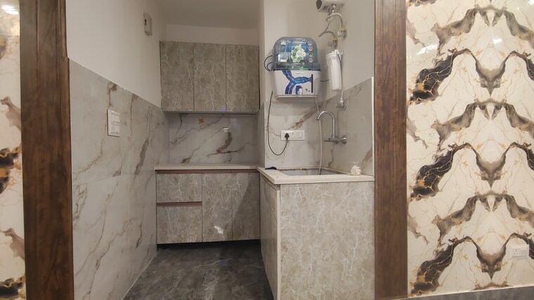 Bathroom, palm-residency-chhatarpur 1 Bedroom 450 Sq.Ft. Builder Floor In Chattarpur Delhi 9253192