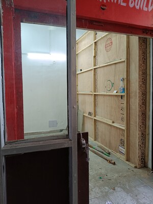  Shop For Rent in New Friends Colony