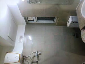 2.5 BHK Apartment For Rent in Emaar Emerald Floors, Sector 65