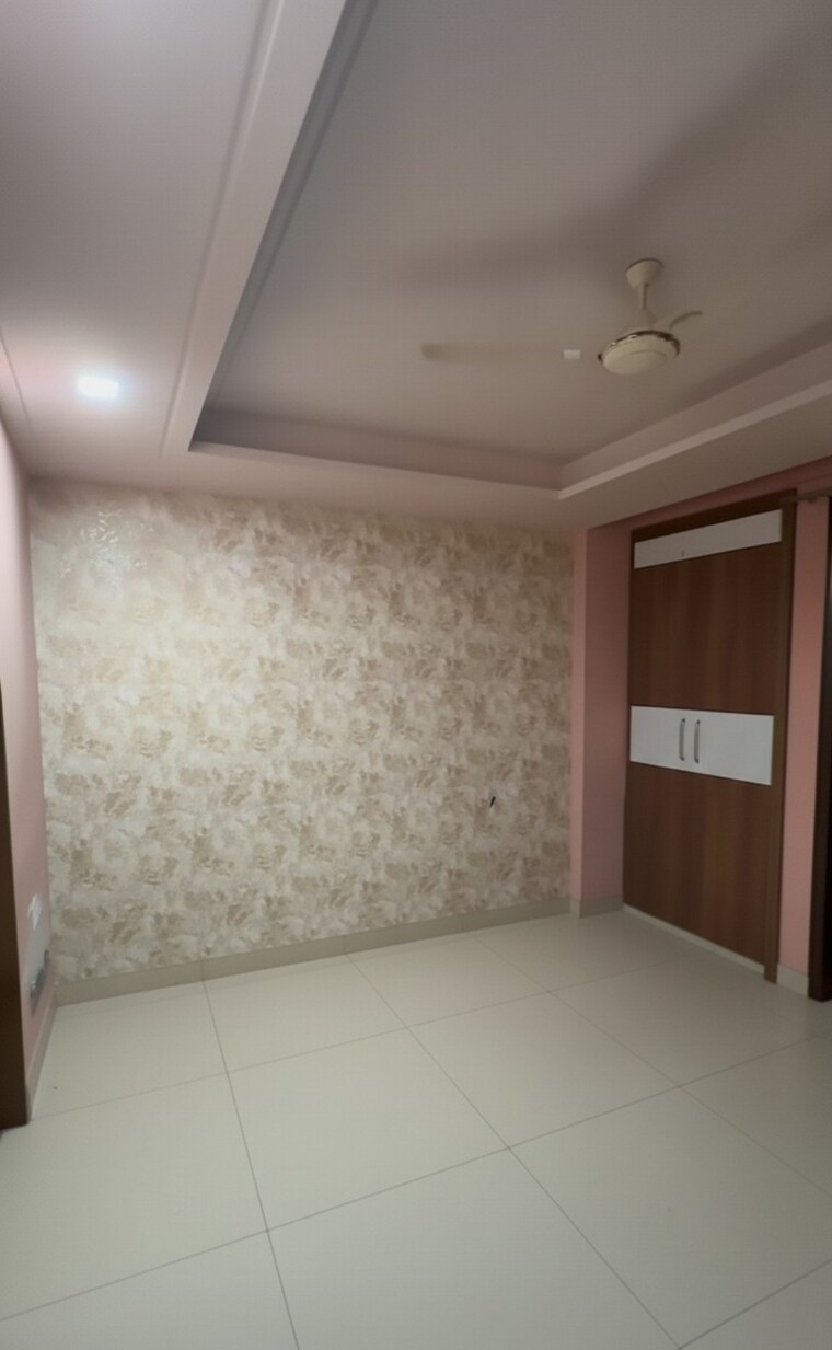 Room, amolik-residency 2 Bedroom 1080 Sq.Ft. Builder Floor In Sector 86 Faridabad 9253219