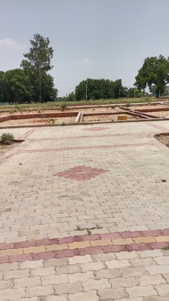 Plot For Sale in Deva Road