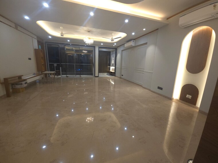 Living Room, hauz khas 3 Bedroom 275 Sq.Yd. Builder Floor In Hauz Khas Delhi 9253208