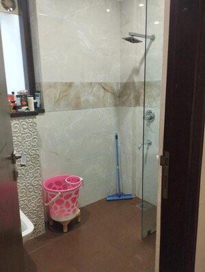 Bathroom in 3 BHK Apartment at Dlf Phase ii – for Rent