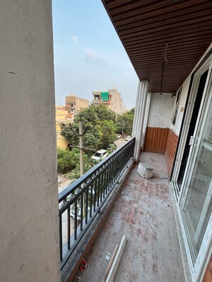 Balcony in 3 BHK Builder Floor at Sainik Colony – for Sale