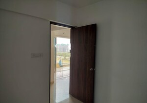 Room in 4 BHK Apartment at Somani Dream Home, Punawale – for Rent
