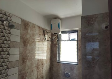 Bathroom in 4 BHK Apartment at Somani Dream Home, Punawale – for Rent