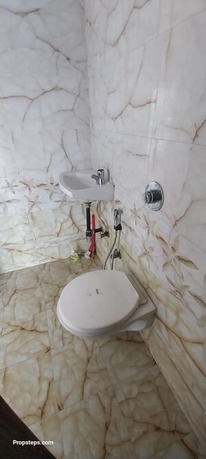 Bathroom in 1 BHK Apartment at Golden Apartment Goregaon, Goregaon West – for Rent