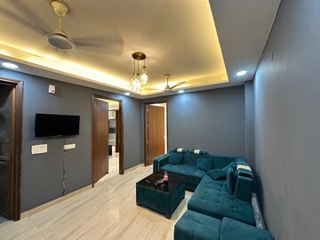 Bedroom in 2 BHK Builder Floor at Saket – for Rent