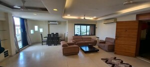 Living Room in 3 BHK Apartment at Highland Park Andheri West, Andheri West – for Rent