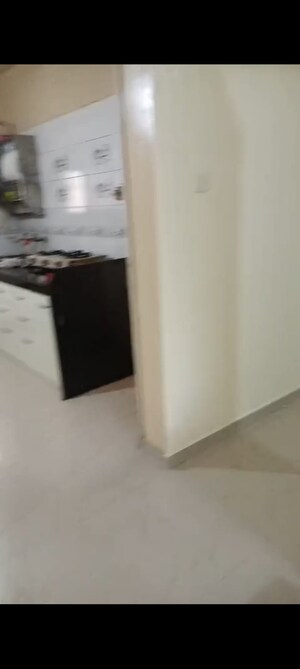 Room in 2 BHK Apartment at Vardhaman Township, Hadapsar – for Rent