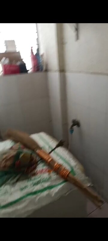 Furnished Amenities in 2 BHK Apartment at Vardhaman Township, Hadapsar – for Rent