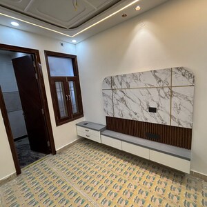 Bedroom in 3 BHK Builder Floor at East Patel Nagar – for Sale