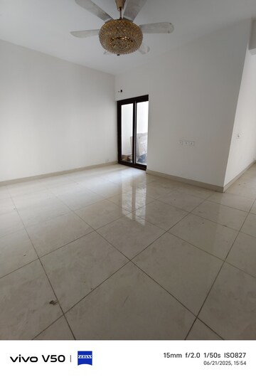 4 BHK Apartment For Sale in Azeagaia Botanica, Vrindavan Yojna