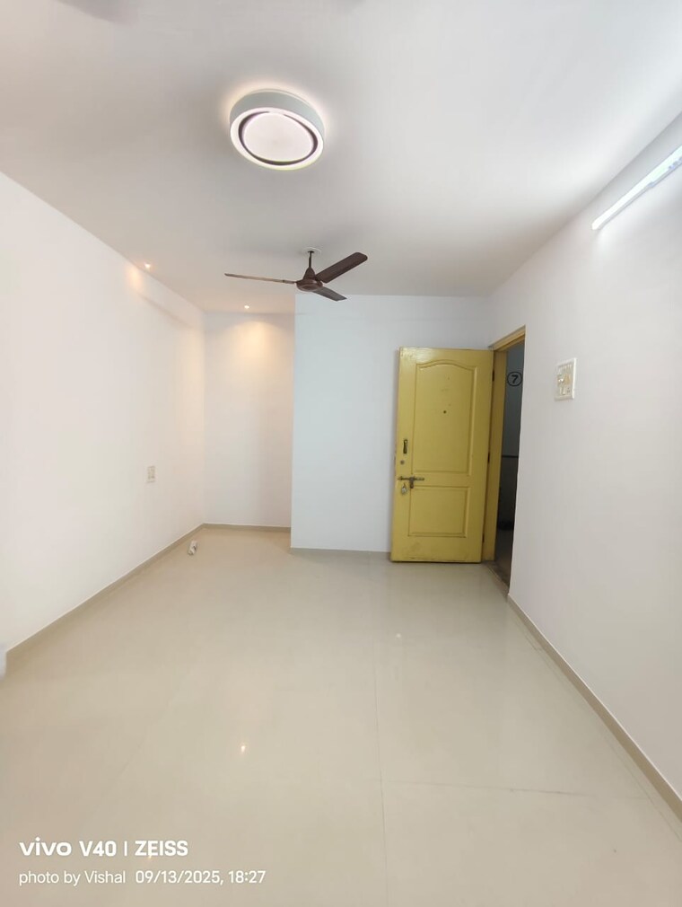 Room, cosmos-springs-angel 1 Bedroom 450 Sq.Ft. Apartment In Ghodbunder Road Thane 9253346