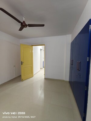 Room in 1 BHK Apartment at Cosmos Springs Angel, Ghodbunder Road – for Rent