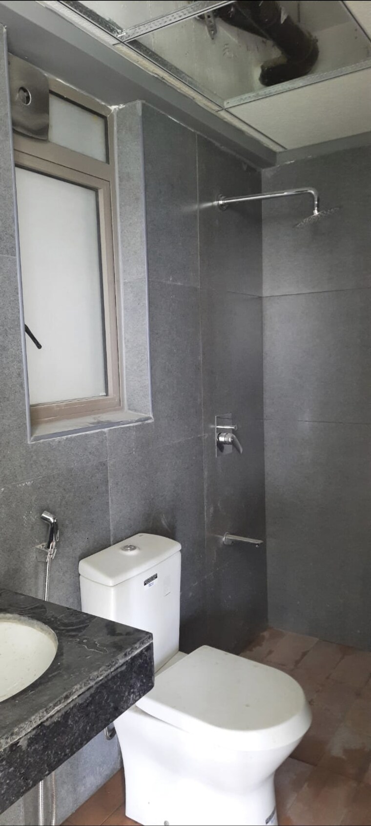 Bathroom, kalpataru-paramount 2 Bedroom 711 Sq.Ft. Apartment In Kapur Bawdi Thane 9253338