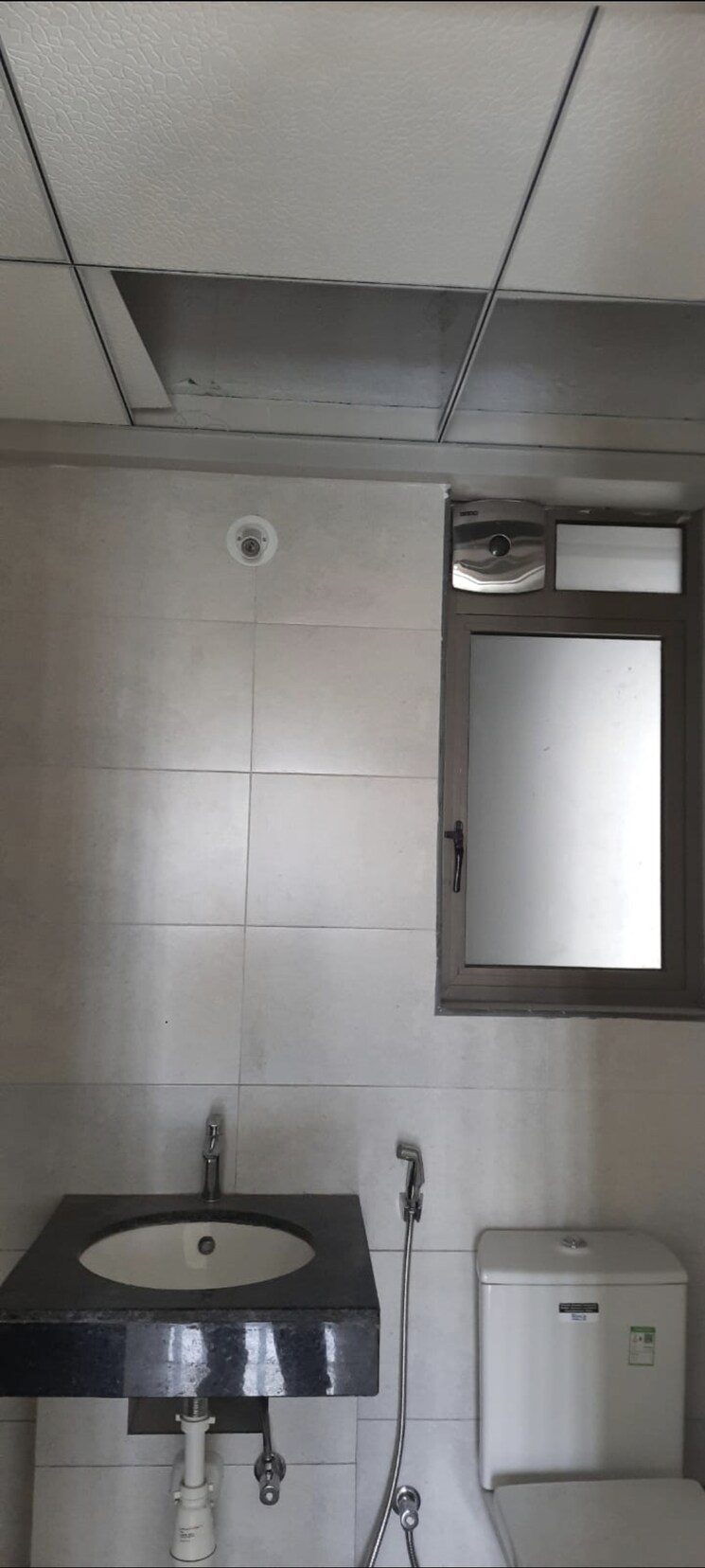 Room, kalpataru-paramount 2 Bedroom 711 Sq.Ft. Apartment In Kapur Bawdi Thane 9253338