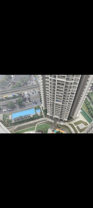 Master Plan in 2 BHK Apartment at Kalpataru Paramount, Kapur Bawdi – for Rent